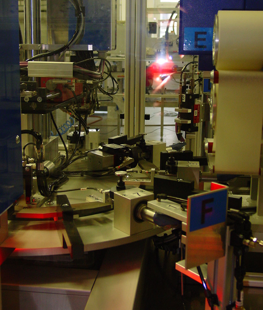 Station optique de contrôle esthétique de composant médical